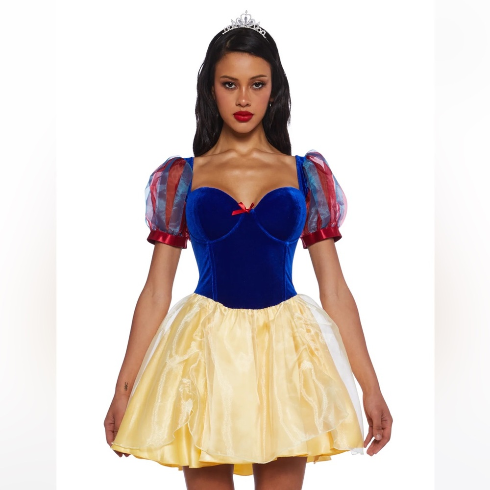 Women’s Halloween Dolls Kill Trickz N’ Treatz Cottage Princess Costume Set